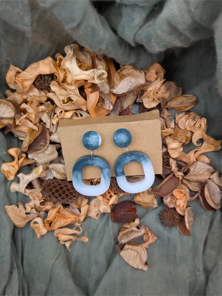 Boucle d'oreille-Auriga émeraude-Octogone arrondi- puce.webp