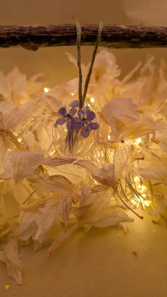 Porte clés violette.webp
